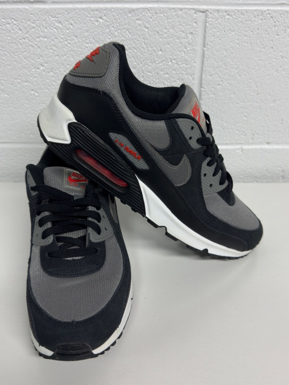 Nike Air Max 90 Grey Black Red (2022)